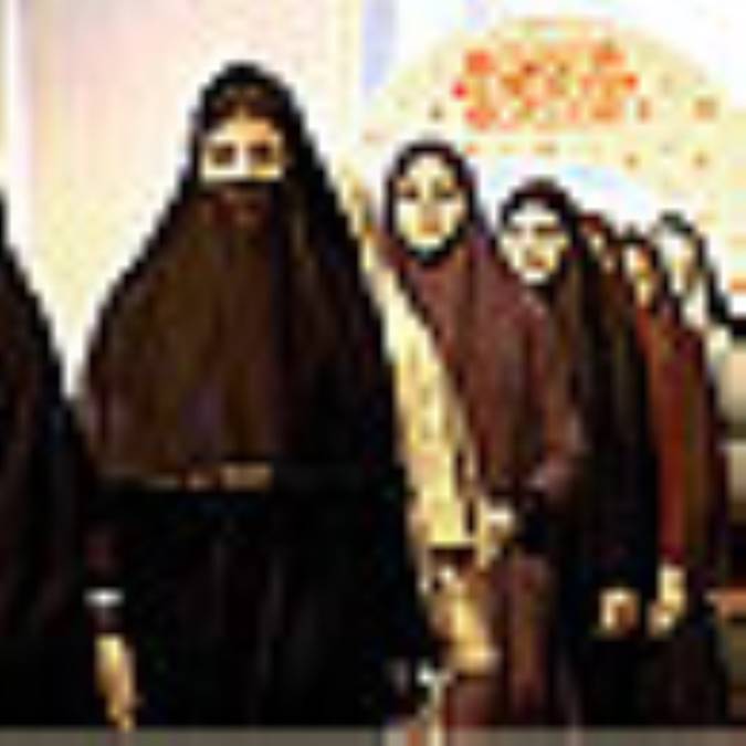 پوشش فقط براى زنان نه مردان! چرا؟