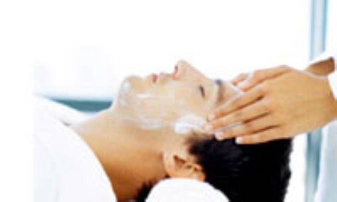شادابي پوست با ماساژ صورت