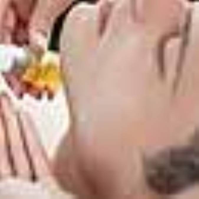 با ماساژ پوست، مخالفم!