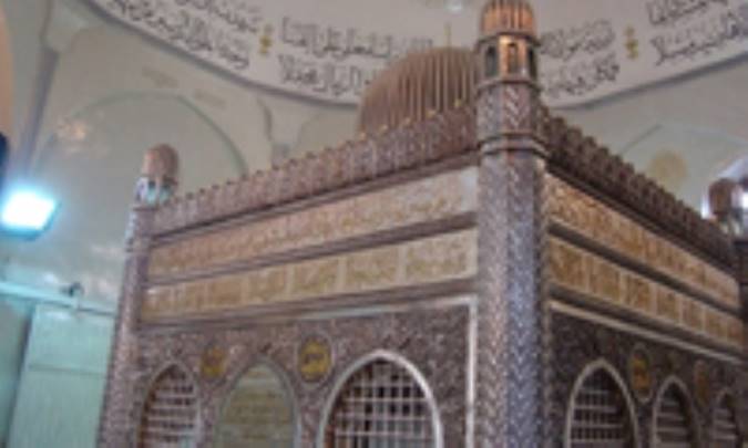 آستانه‌ي رؤس الشهداء
