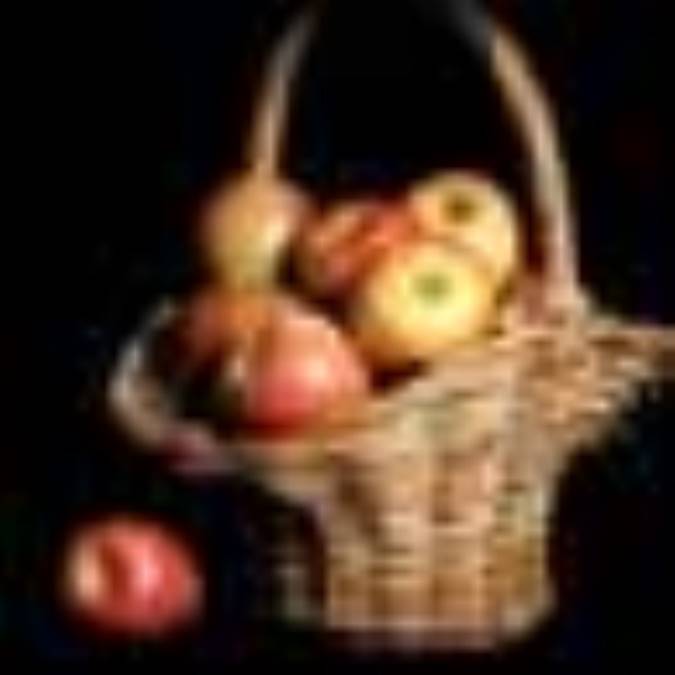آب سيب با برگ کاهو (1)