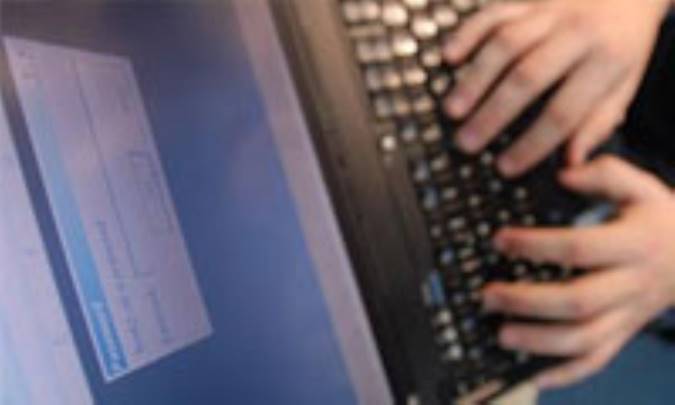 بازار داغ كدهاي مخرب رايانه اي 