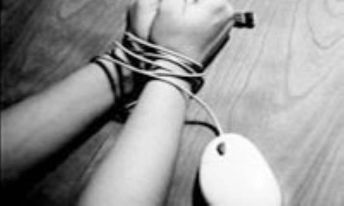 اعتياد مجازي در دنياي اينترنت