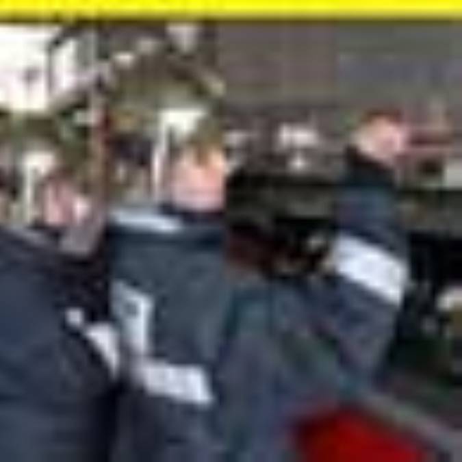 مروری کوتاه بر وضعیت اشتغال زنان در دوره‌های مختلف