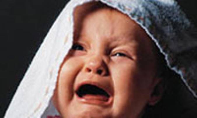 با كودك نق نقوي خود چه كنيم؟