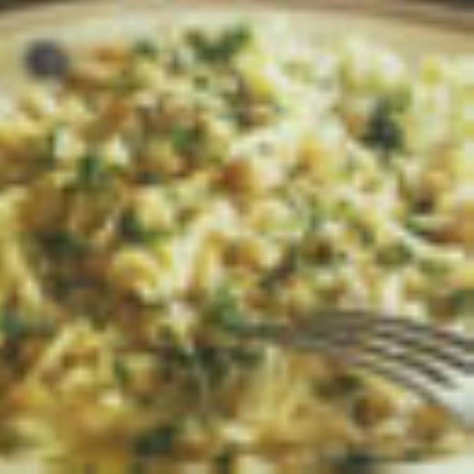پاستا چچي (پاستا با نخود)