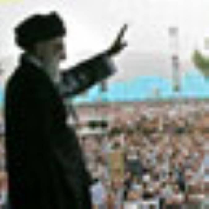 حاشيه نگاری سفر رهبر به كردستان