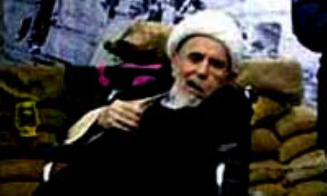 آبادان ايستاد چون «جمي» ايستاده بود!