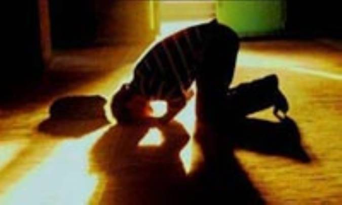 آثار و فضایل نماز شب در دیدگاه میرزا جواد ملکی تبریزی