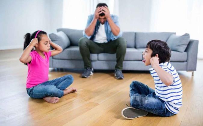 وقتی فرزندت در مدرسه دعوا کرده، این طور برخورد کن!