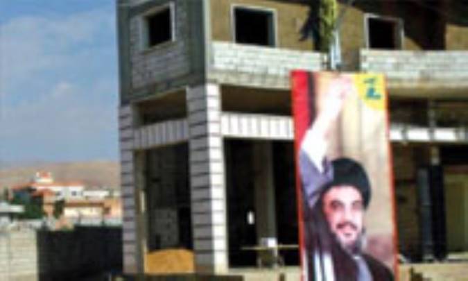 زندگي همچنان جاري است