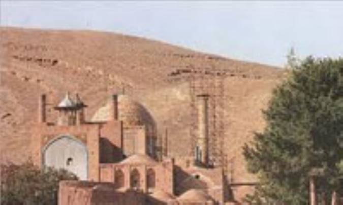 موقعیت جغرافیایی و مذهبی مشهد اردهال 