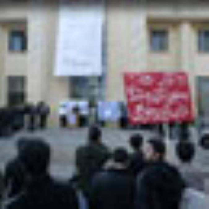 مروری كوتاه بر تاریخچه‌ی مبارزات دانشجویی