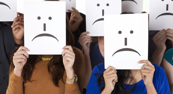 آشنایی با ویژگی های افراد منفی گرا