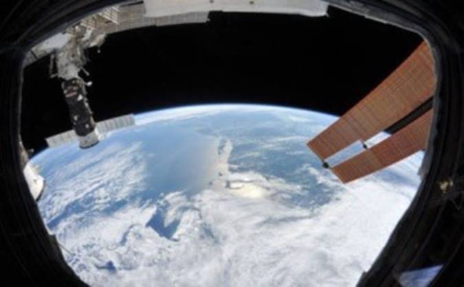 علم بین المللی فضا