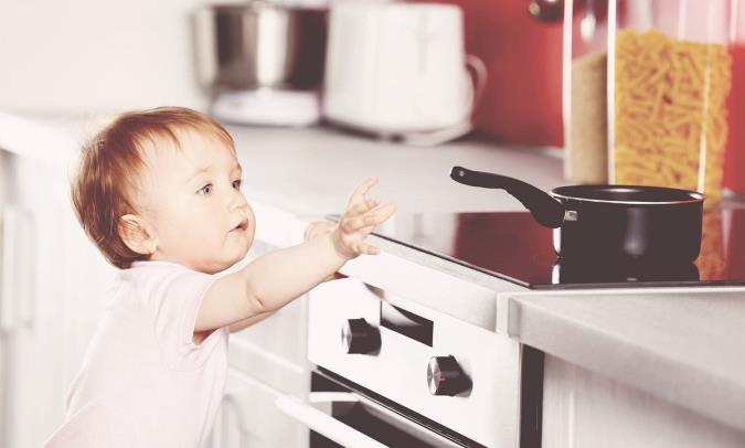 کمک های اولیه به هنگام سوختگی شیرخوار