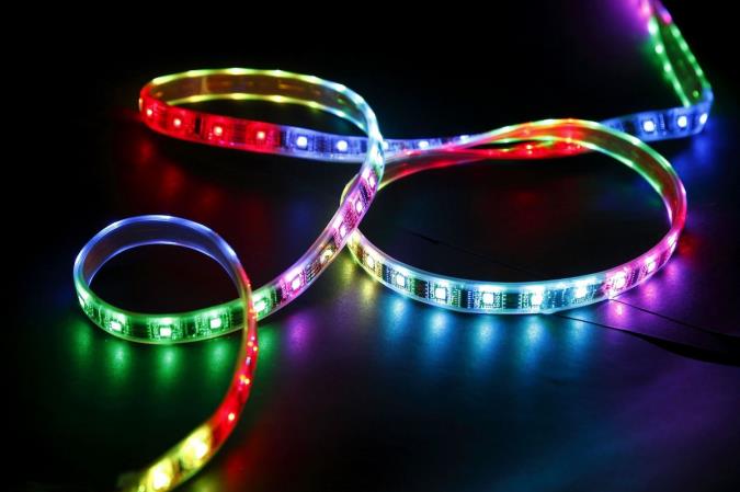 عوارض چشمی لامپ‌های LED