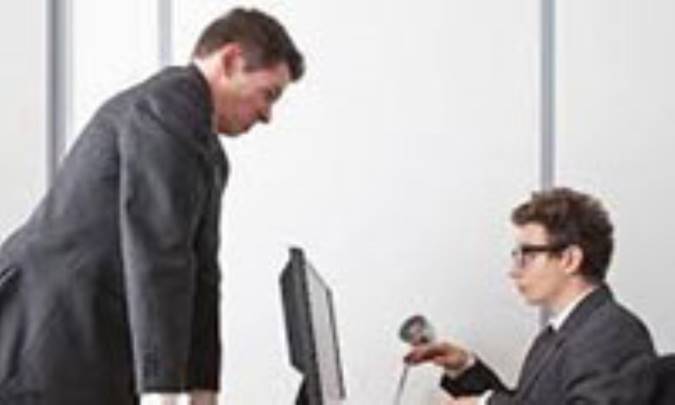 چگونه کسی را متقاعد کنیم؟