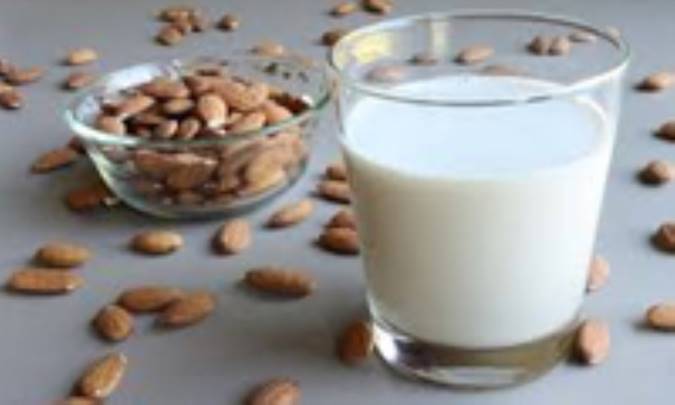 حقایق تغذیه‌ای شیر بادام