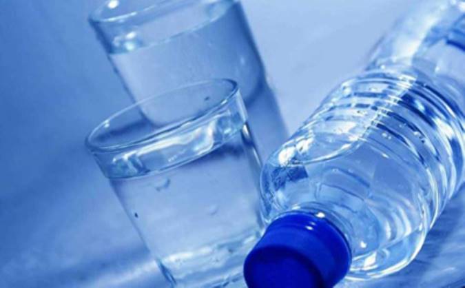 کاهش وزن با آب‌درمانی