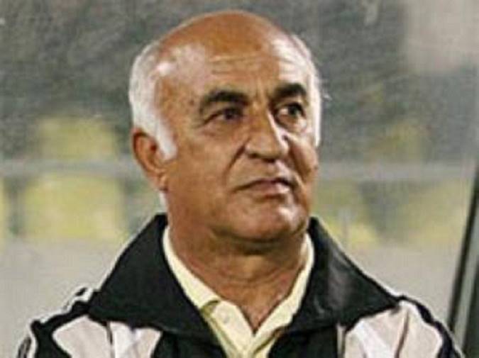 ناصر ابراهمیی در گفتگو با راسخون: شرایط پرسپولیس نگران کننده است/کالدرون برای راضی نگه داشتن بازیکنان ارنج نکند