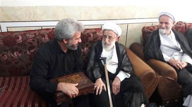 آیت‌الله جنتی با خانواده شهید حججی دیدار کرد + عکس