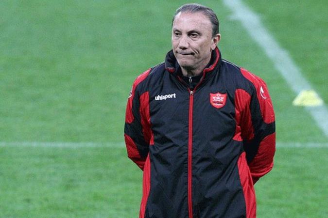 خاطیان را مجبور کنند، پول ویلموتس را از جیب بدهند/پرسپولیس با پوکر قهرمانی فاصله دارد