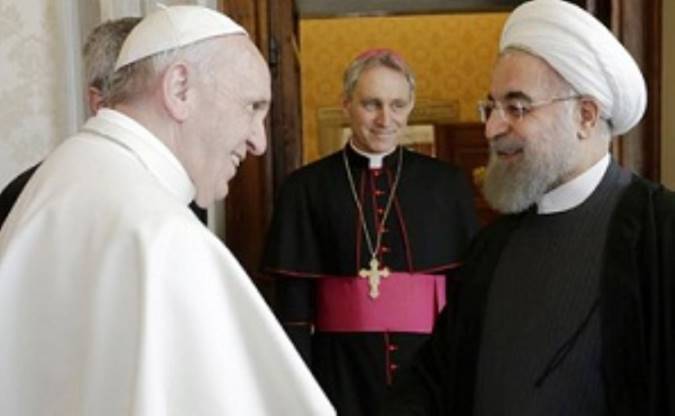 رییس‌جمهور در پیامی میلاد حضرت عیسی مسیح(ع) را به پاپ فرانسیس تبریک گفت