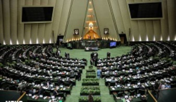 انتقاد نمایندگان مجلس از افزایش نرخ شاغلان فاقد بیمه