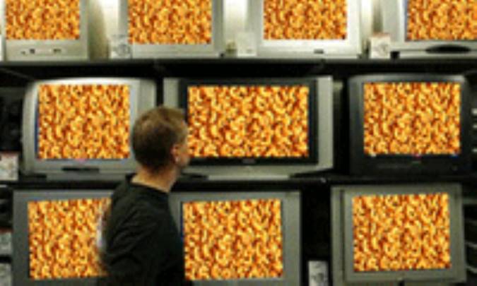 تبلیغ چیپس و پفک در رسانه ملی حذف می‌‌شود؟