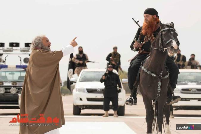 من خودم گروگان داعش بوده‌ام / آنها صحنه اعدام را کارگردانی می‌کنند