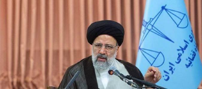 رئیس قوه قضائیه: حفظ سلامت کادر پزشکی ضروری است/  تأکید بر ضرورت جبران خسارات کارگران روزمُزد و فعالان اقتصادی