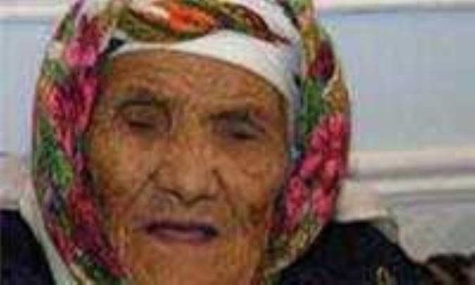 136 سال زندگی و 465 نوه و نتیجه/مسن‌ترین زن افغانستان و جهان درگذشت