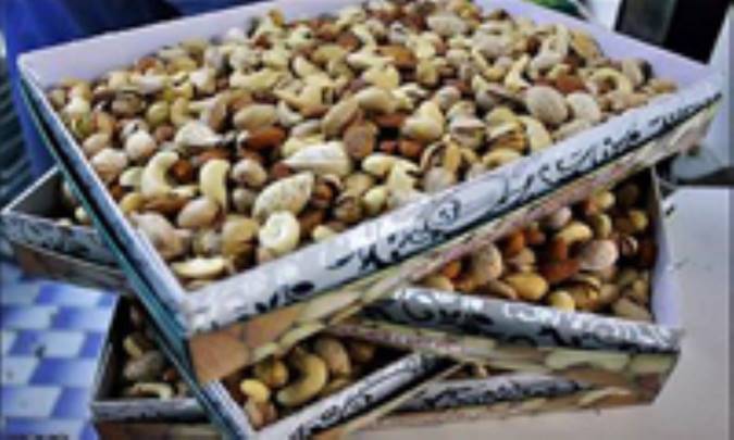 تنقلات را خام بخورید/تاثیر بد نمک بر ارزش مواد غذایی