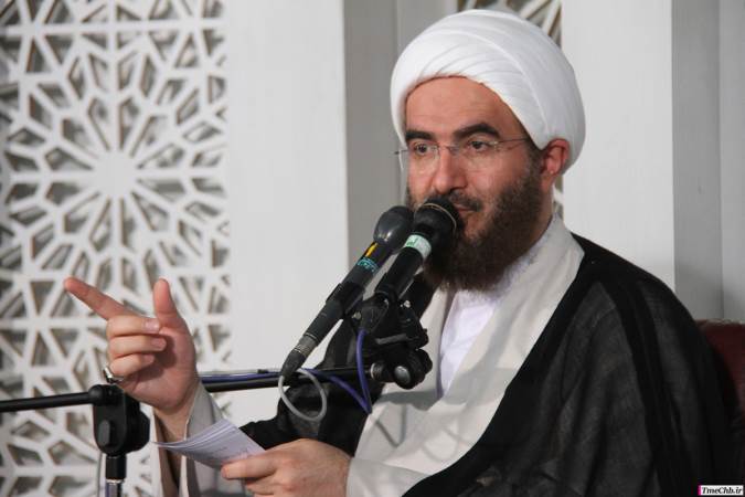 حجت‌الاسلام‌‌ حاج‌علی‌اکبری: اجازه ندهیم دشمن چهل سالگی انقلاب را با کارهای تبلیغاتی مصادره کند