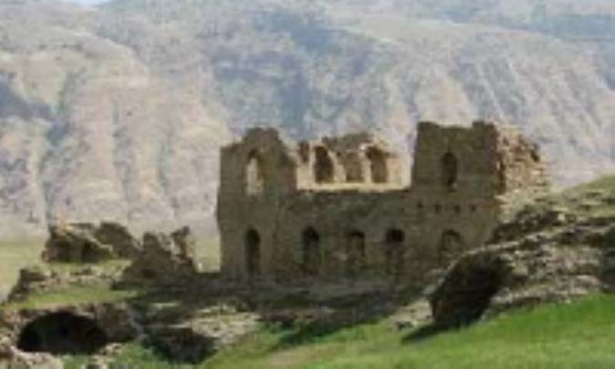 دژ تاریخی آغل شد!