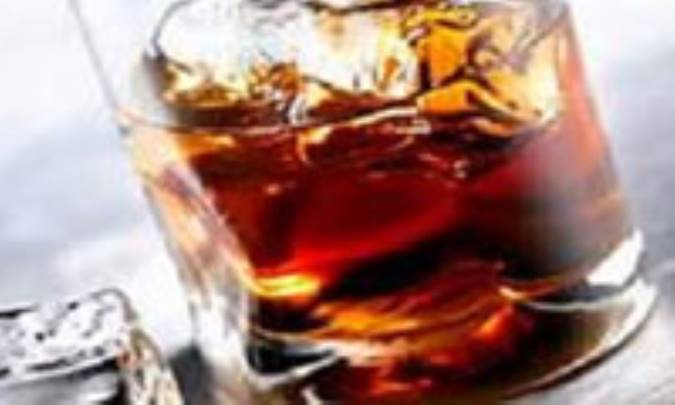 این نوشابه ها مینای دندان را حل می کنند