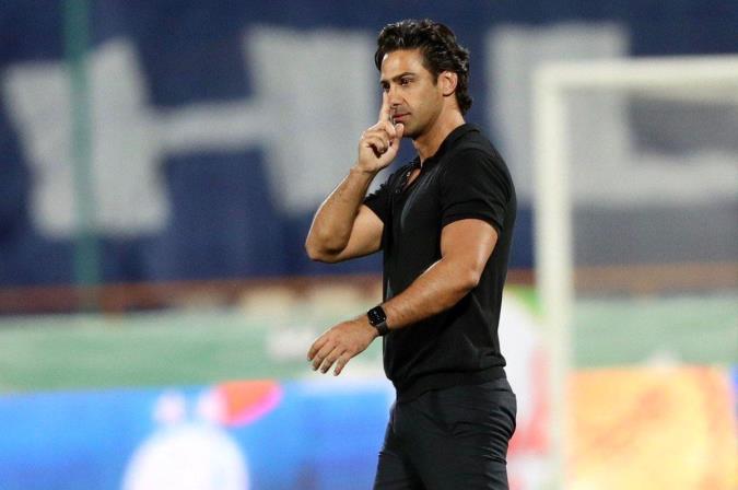 رفتارهای یک بام و دوهوای آقای سرمربی بلای جان آبی ها/استقلال به الهلال ببازد، مجیدی برکنار می شود