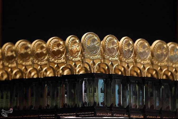 ۱۵۳ دانش‌آموز نخبه جایزه واقف خیراندیش حسینعلی البرز را دریافت می کنند