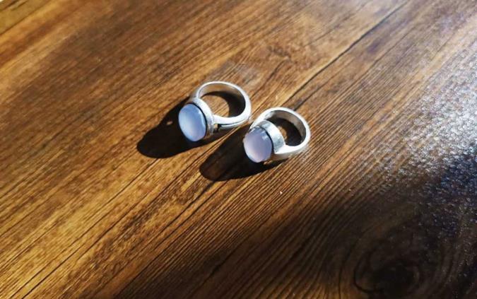 مزایده انگشتر هدیه رهبری برای کمک به مردم مقاوم فلسطین و لبنان