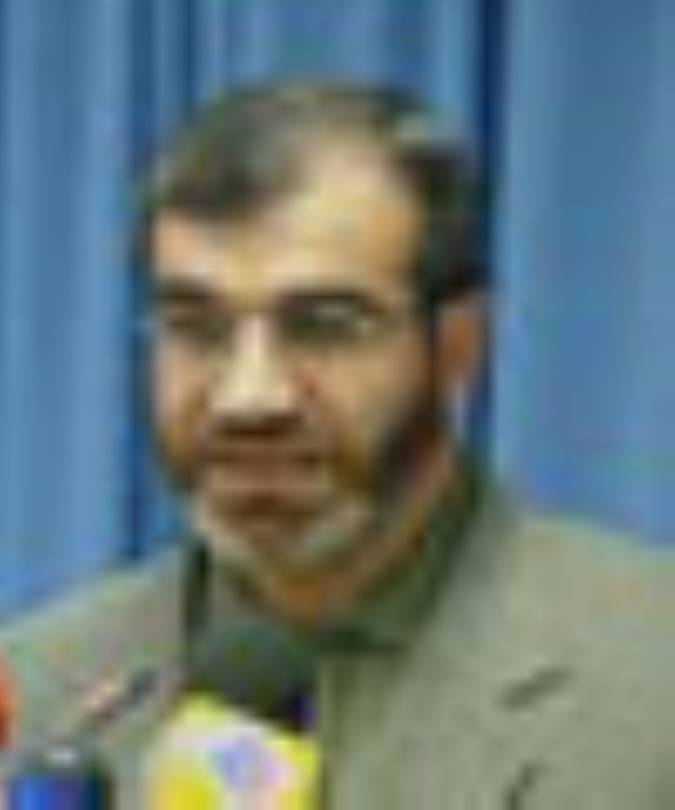 نامه کدخدایی به دولت درباره غیرقانونی بودن کاهش ساعت کار