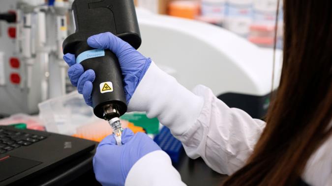 کرونا در ایران| شناسایی ۱۵۲۹ مبتلای جدید / ۸۵ هزار مبتلا بهبود یافته‌اند