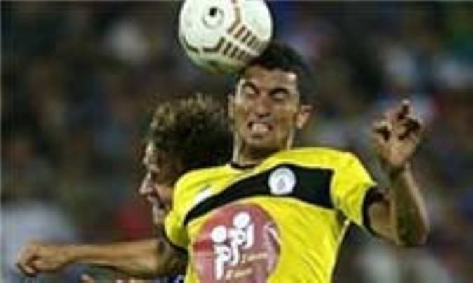 فجرسپاسی و سپاهان امتیازها را تقسیم کردند