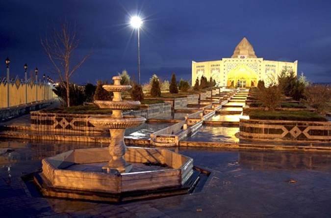 ثبت اطلاعات 27 هزار رقبه ملایر در سامانه اوقاف