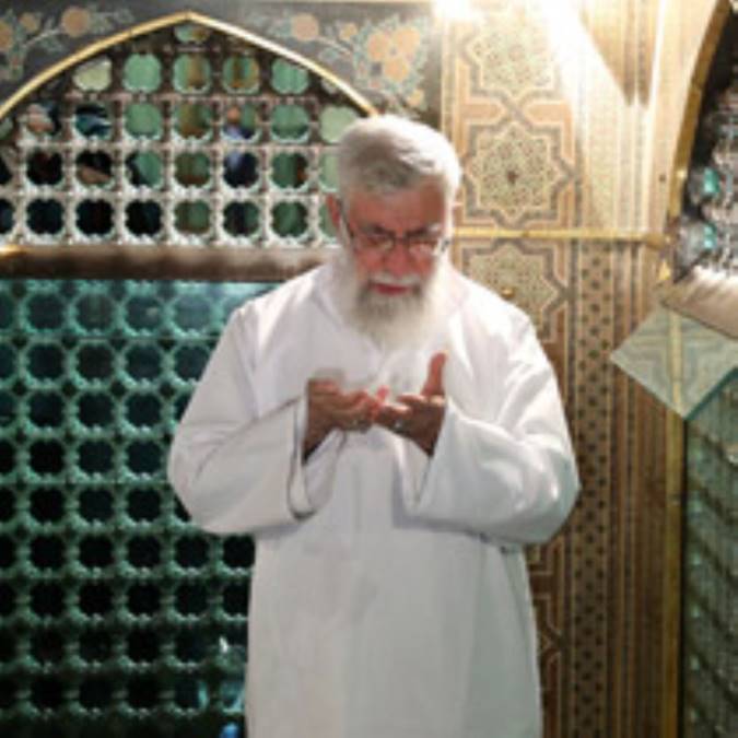 گزارش تصویری / غبارروبی مضجع مطهر حضرت امام رضا (علیه‌السلام) با حضور رهبر انقلاب