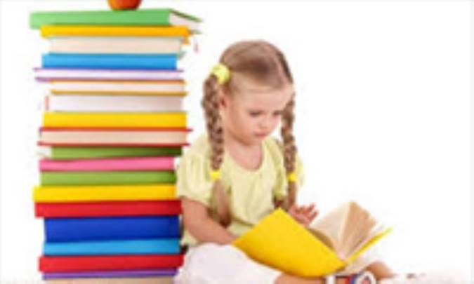چگونگی ترغیب کودک به کتاب خواندن
