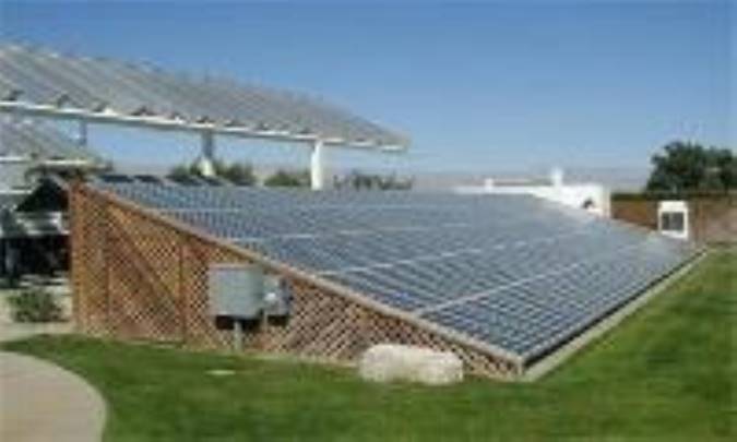 بزرگ‌ترین نیروگاه خورشیدی ایران احداث می شود