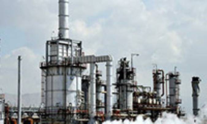 ساخت پالایشگاه آبادان توسط چینی ها