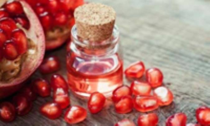 نوشیدنی‌ نانویی از روغن هسته‌ انار تولید می شود