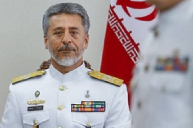 امیر دریادار سیاری به عنوان فرمانده عملیات ارتش در ستاد مقابله با بحران خوزستان منصوب شد